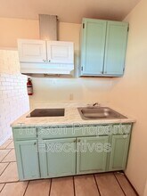 Building Photo - 232 W Flores St