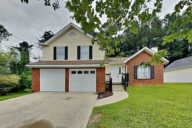 Building Photo - 2021 Briar Ridge Way SW