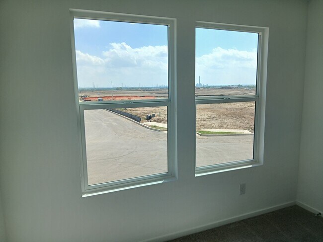 Foto del edificio - 7634 Barcelo Way