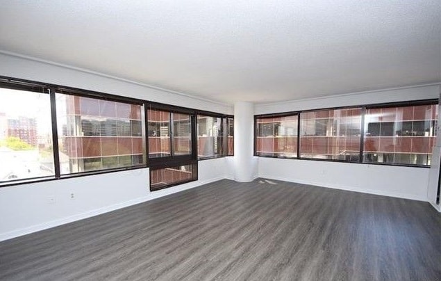Building Photo - 127 Greyrock Plz