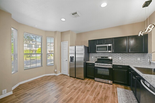 Foto del edificio - 9706 Coyote Creek Dr