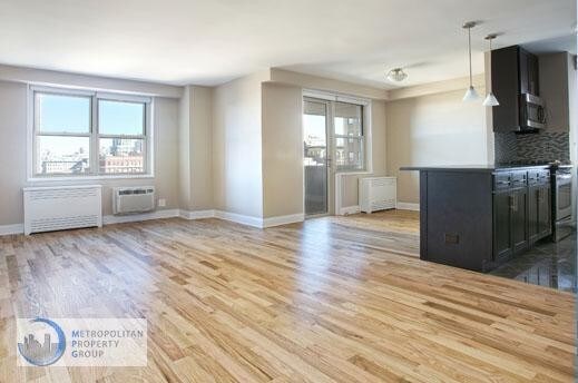 Primary Photo - 40 Harrison St