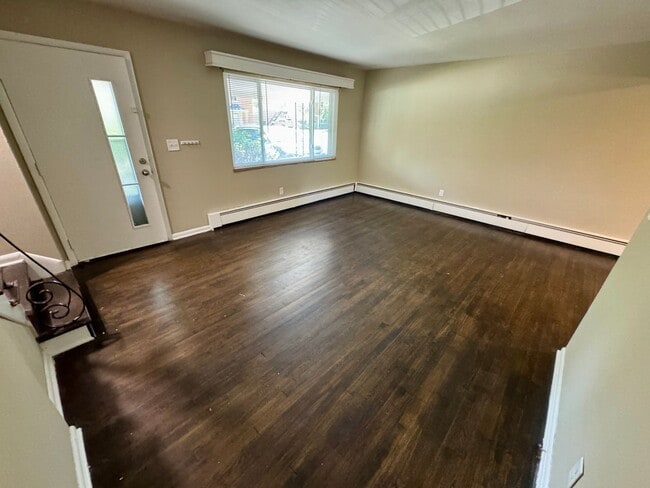 Building Photo - 168 Highfield Dr