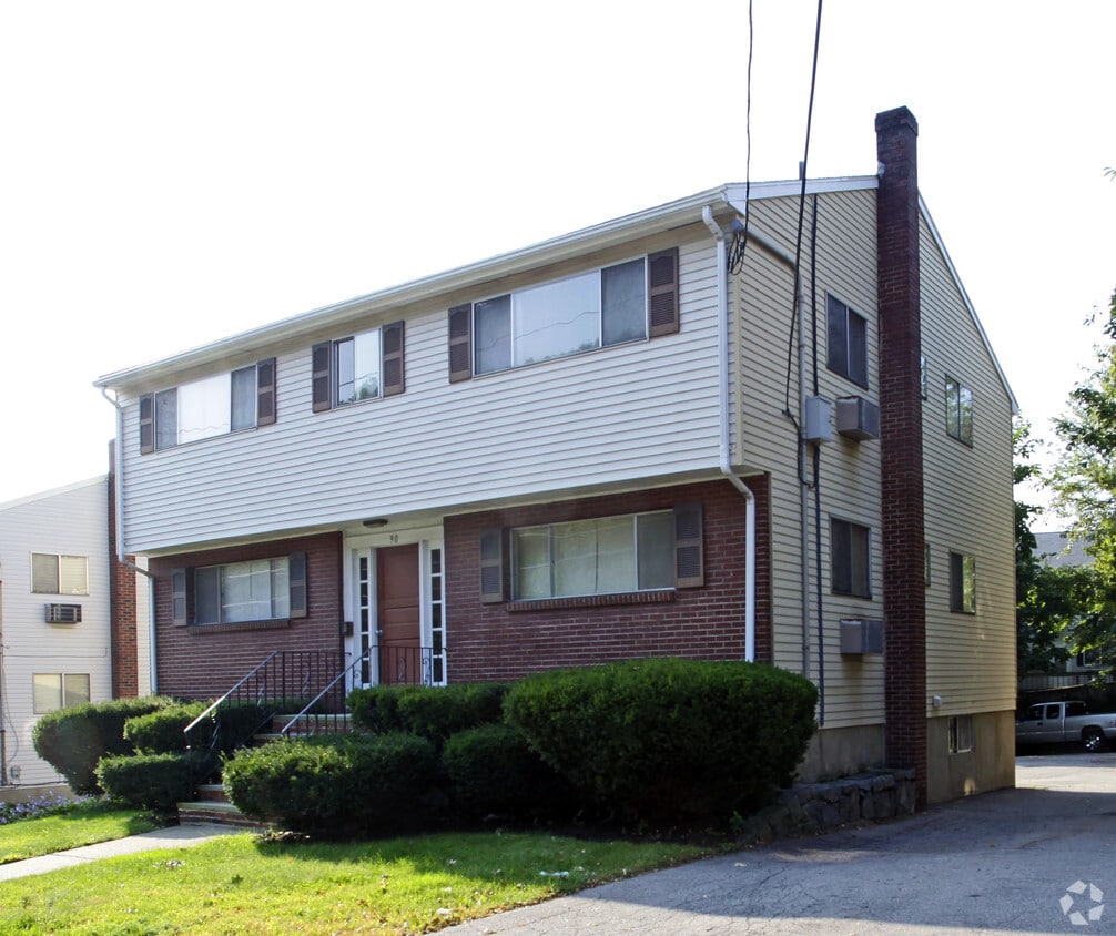 90 Quarry St, Quincy, MA 02169 Apartments in Quincy, MA