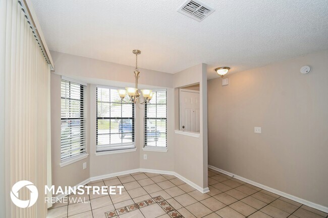 Foto del edificio - 5123 Somerton Ct