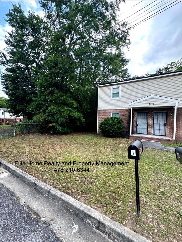 Primary Photo - 3712 Case St