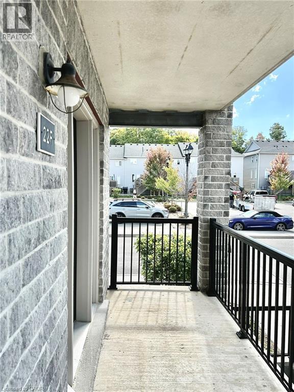 Building Photo - 1989 Ottawa Street S