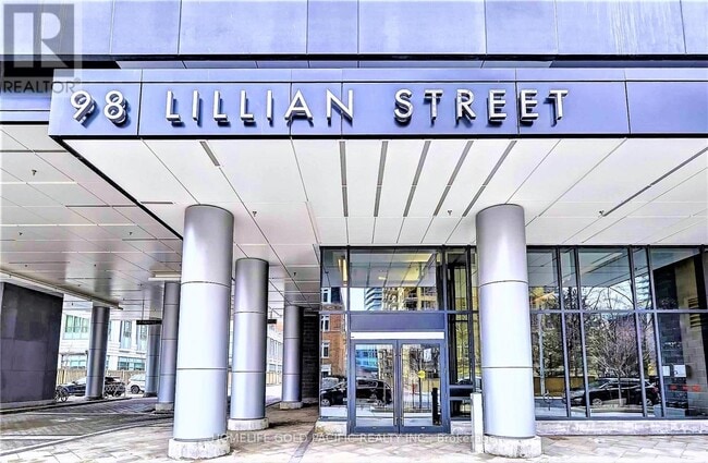 Building Photo - 98 Lillian St