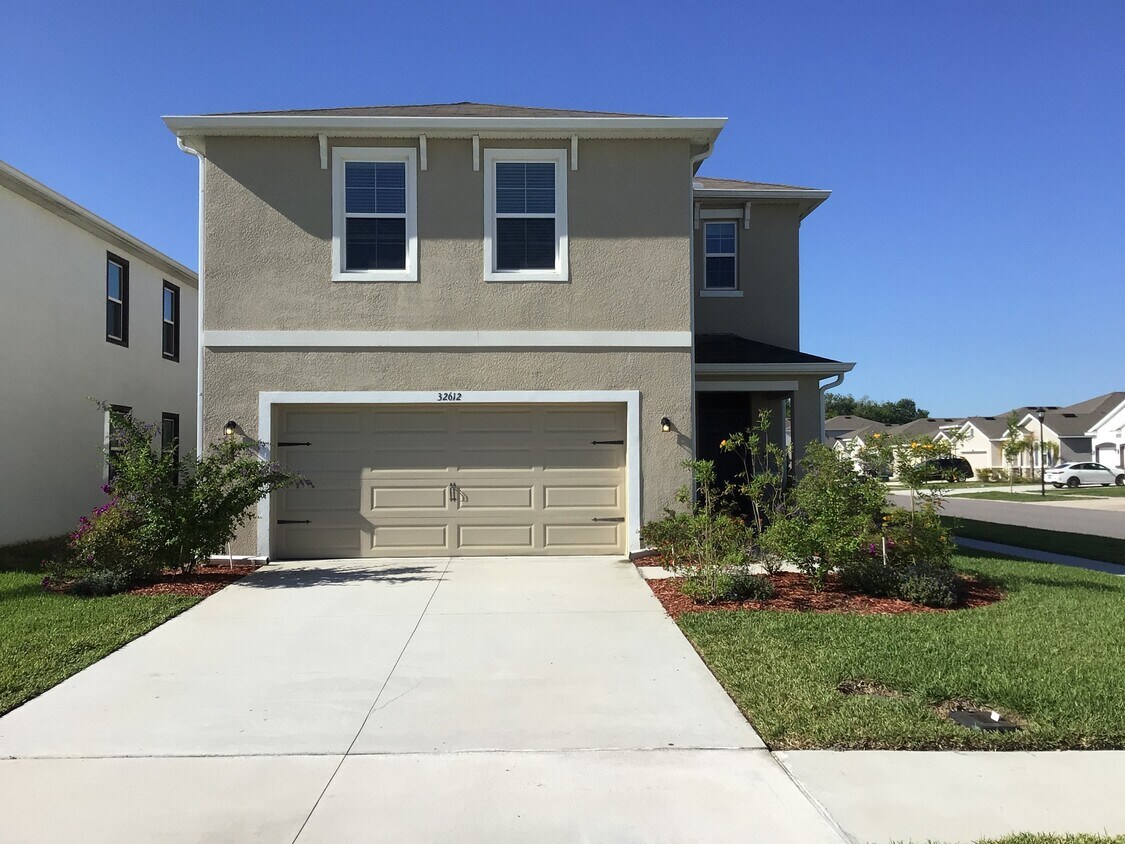 32612 Abby Lax Lane House for Rent in Wesley Chapel, FL