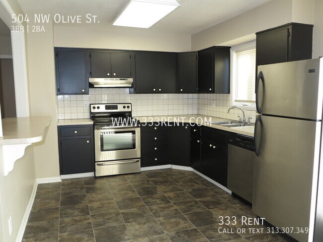 Foto del edificio - Your perfect home in Lee's Summit is ready...