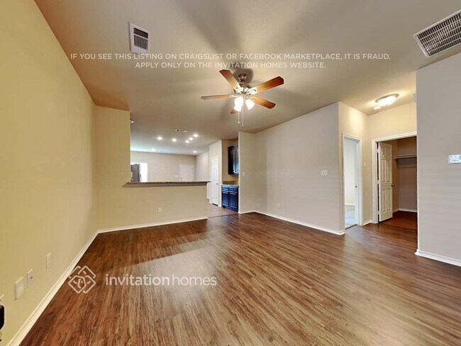 Building Photo - 1804 Wickham Dr
