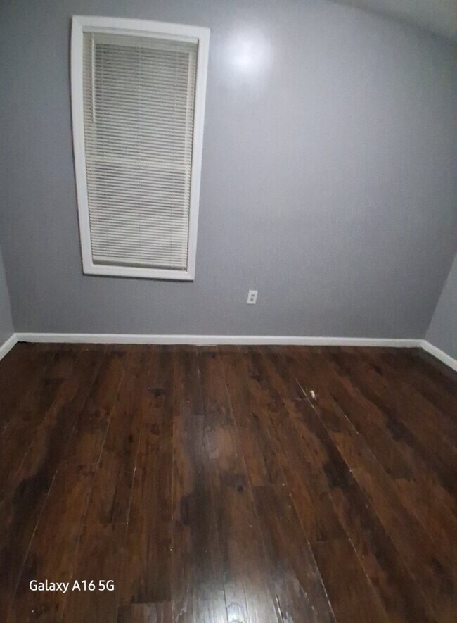 Foto del edificio - 82 2nd St