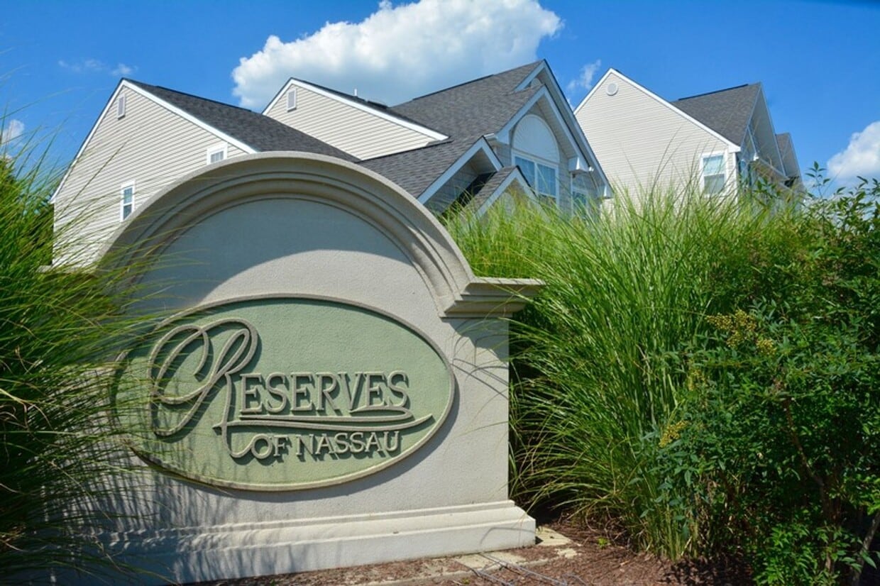 Primary Photo - Reserves of Nassau Townhouse