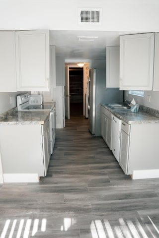 Photo - 5884 Dewberry Way House