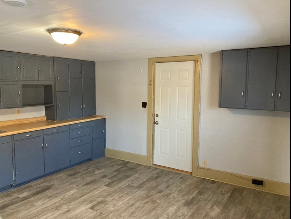 20 Church St Unit 2, Taylor, WI 54659 Apartments in Taylor, WI