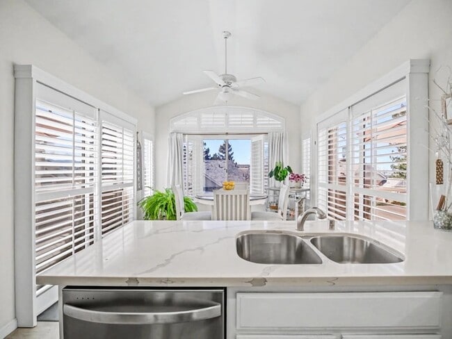 Building Photo - 7773 Beltane Dr