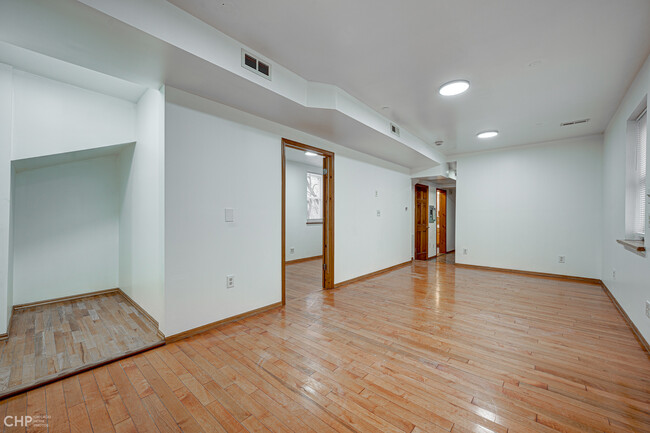 Building Photo - 1333 S Talman Ave