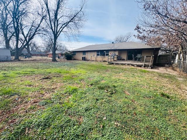 Foto del edificio - 135 N Westchester Ave