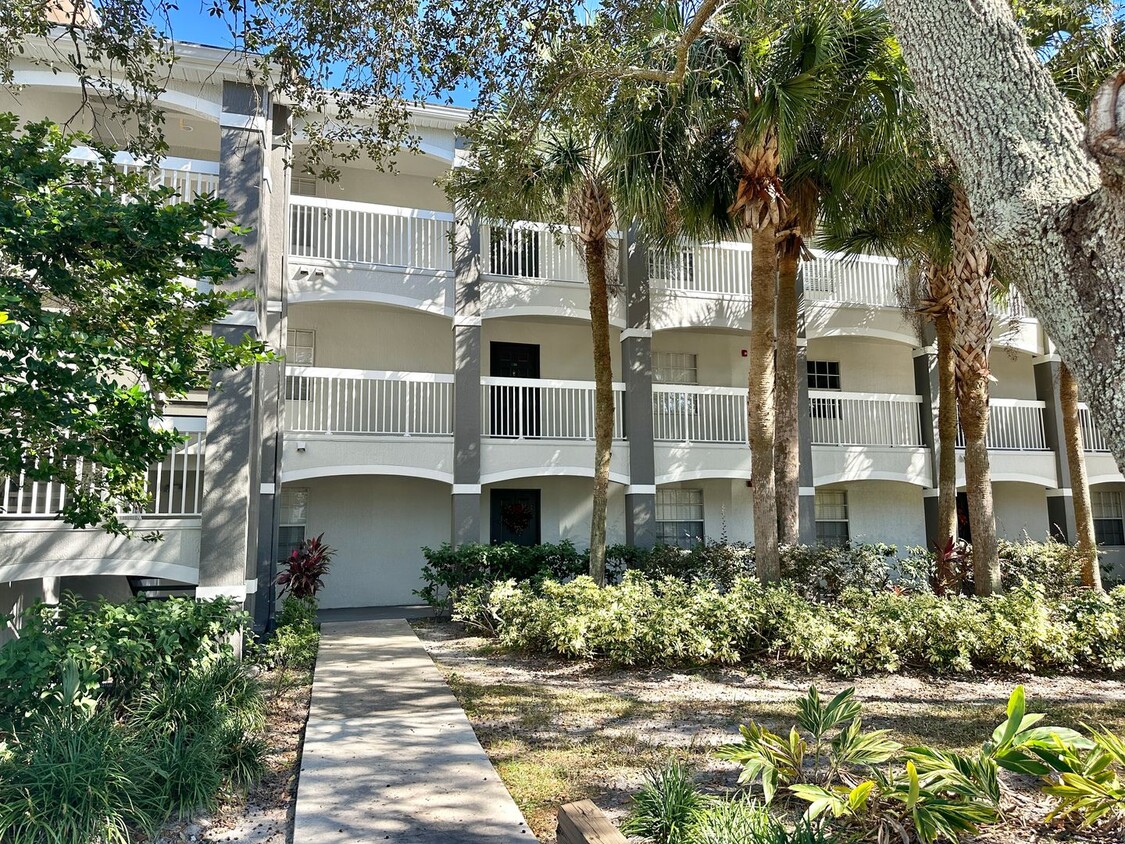 Primary Photo - Orlando - 2 Bedroom, 2 Bathroom - $1995.00