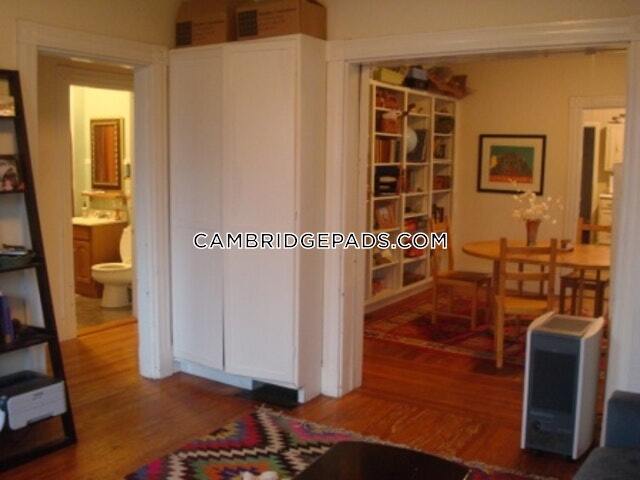 Building Photo - 14 Porter Rd