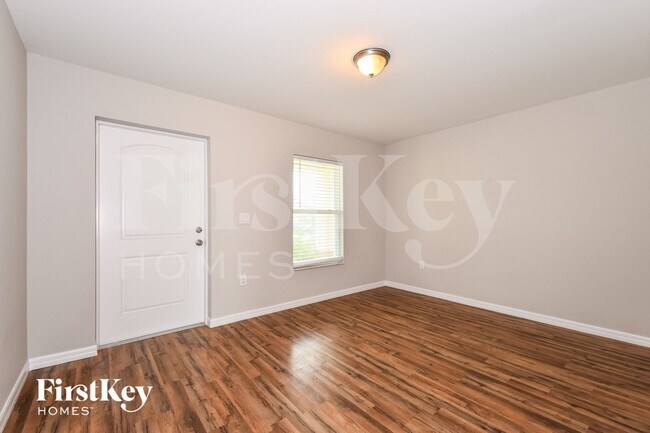 Foto del edificio - 1414 SW 11th St