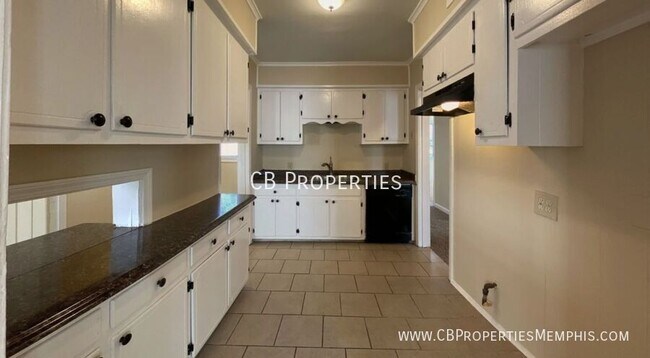 Building Photo - 3240 N Waynoka Cir