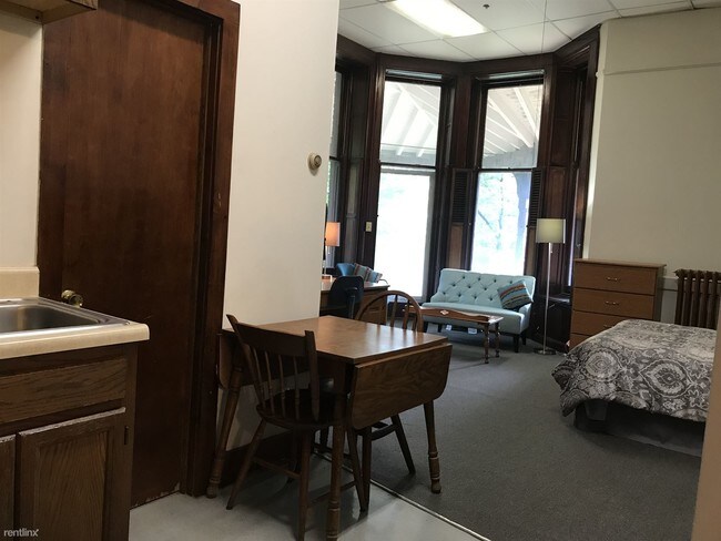 Foto del edificio - 603 E Seneca St