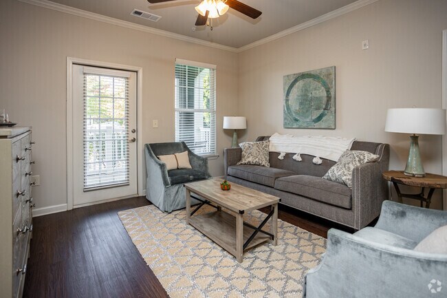 Interior Photo - Ridge at Hamilton Crossing