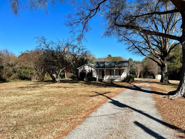 Foto del edificio - 9532 Harwood Ln