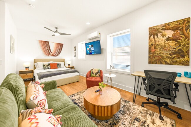 Foto del edificio - 4245 Troost Ave