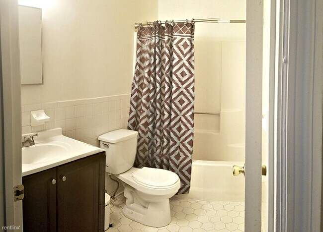 Foto del edificio - 4004 Bowdens Ferry Rd