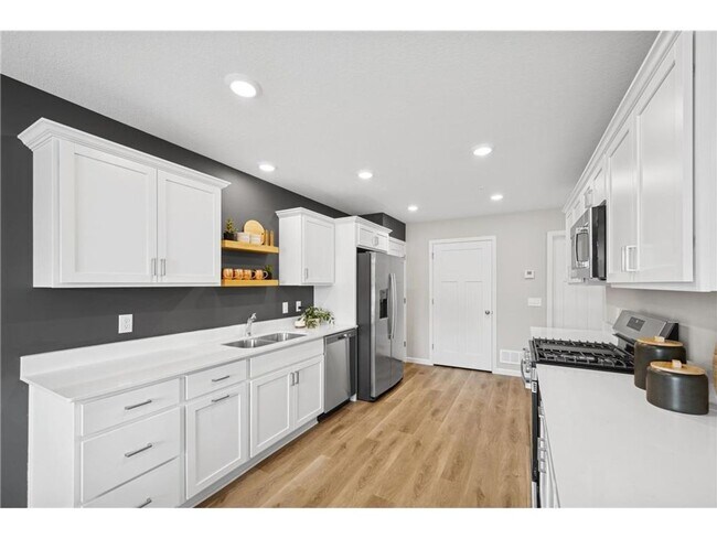 Foto del edificio - COMPLETED NEW CONSTRUCTION In our Preserve of Montrose Community.