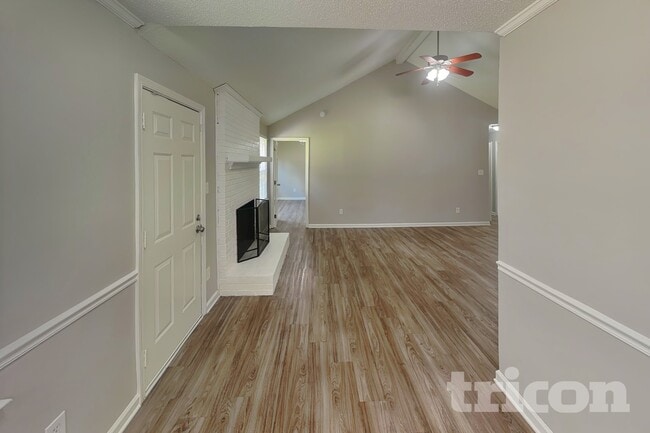 Building Photo - 10920 Faringford Ct
