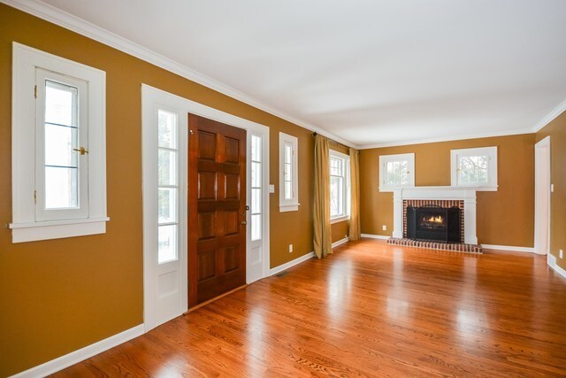 Building Photo - 5435 Carpenter St