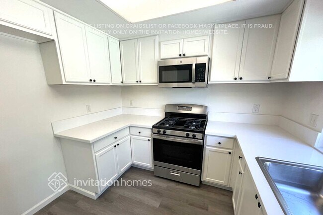 Foto del edificio - 2852 Londonderry Dr