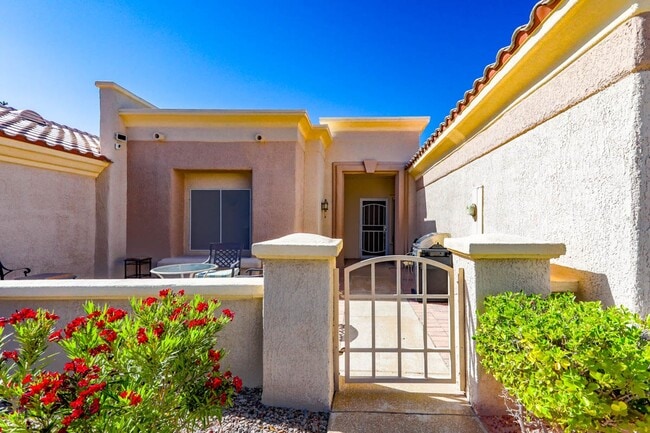 Building Photo - 55+ Age Restricted Sun City Summerlin  @ B...