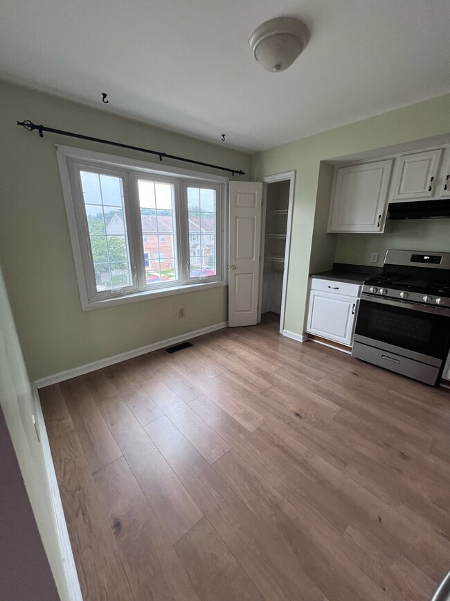 Building Photo - 3915 Penns Dr