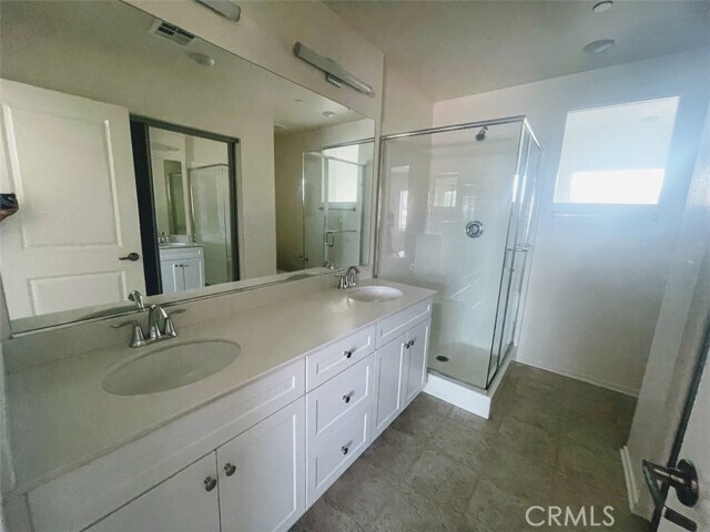 Foto del edificio - 24754 Ward St