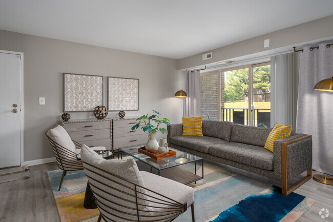 Interior Photo - ReNew White Marsh