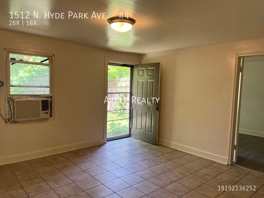 Primary Photo - 2 bed 1 bath Duplex Ready Now!