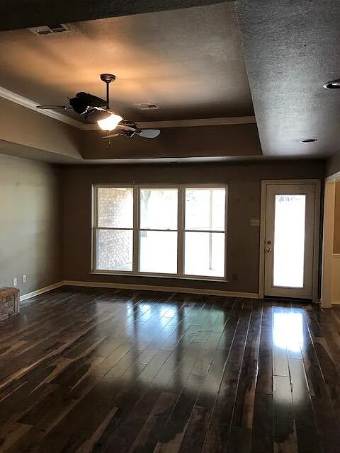 Building Photo - 1125 Dendron Dr