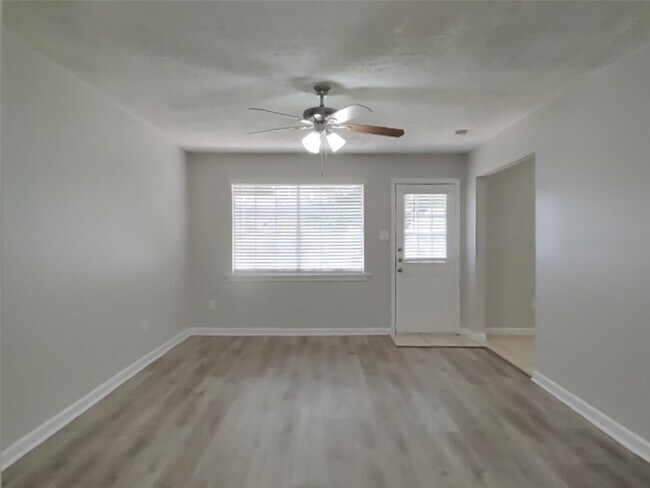 Foto del edificio - 5503 Jumada Cir