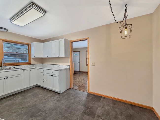 Foto del edificio - 1618 Natchez Ave S