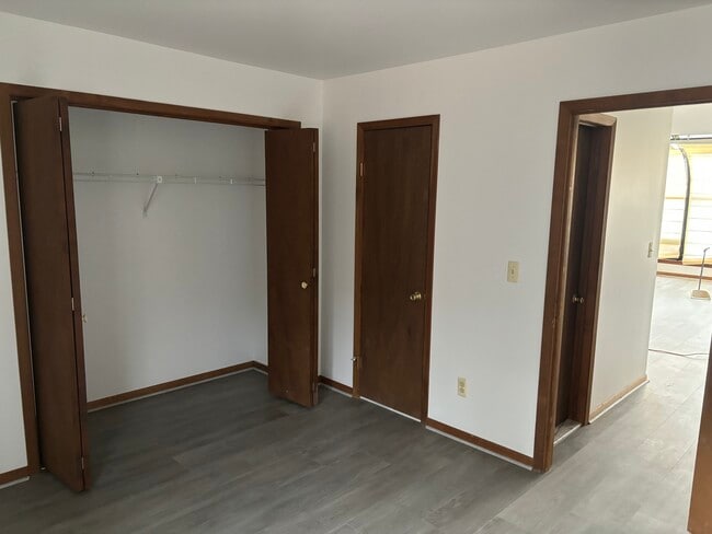 Building Photo - 8 Acapulco Princess