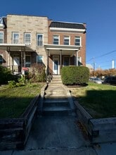 Building Photo - 1300 Haubert St