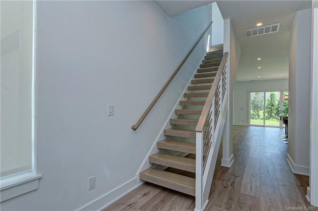 Building Photo - 1261 Realta Dr