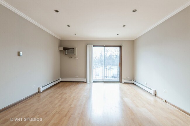 Living Room - 1243 Brown St