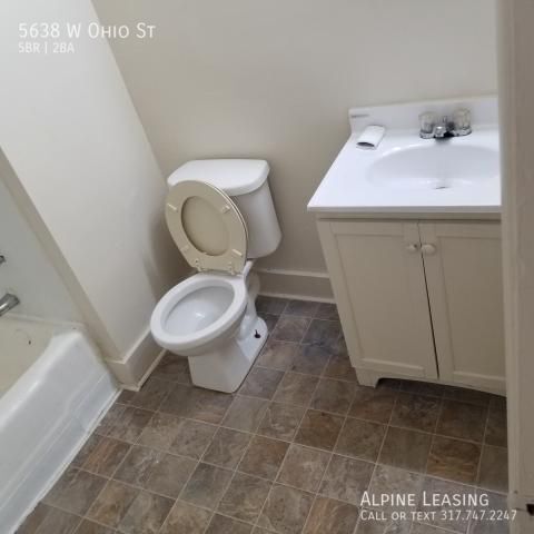 Foto del edificio - 5638 W Ohio St - 4BR/2BA Westside House!