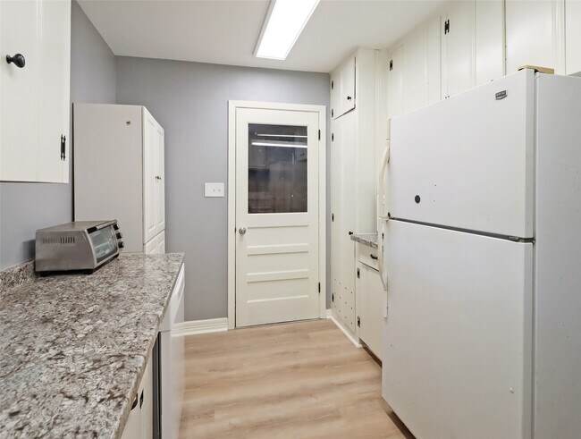 Foto del edificio - 1411 15th Ave N