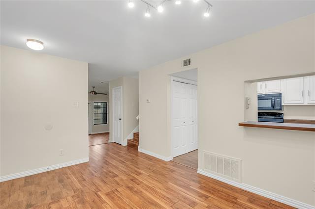 Foto del edificio - 3635 Garden Brook Dr